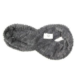 New BIG BUDDAH Gray Super Soft Faux Fur Infinity Scarf 29x6 NWT /128